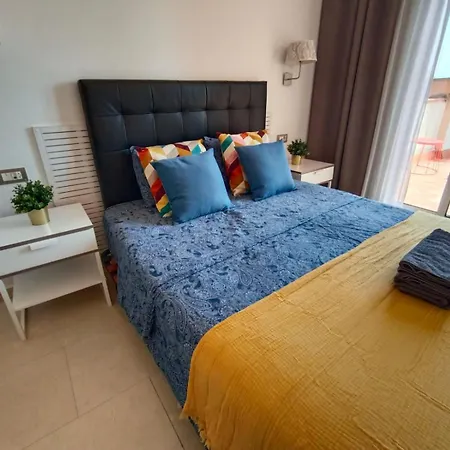 - Drassanes Hostel Barcelona